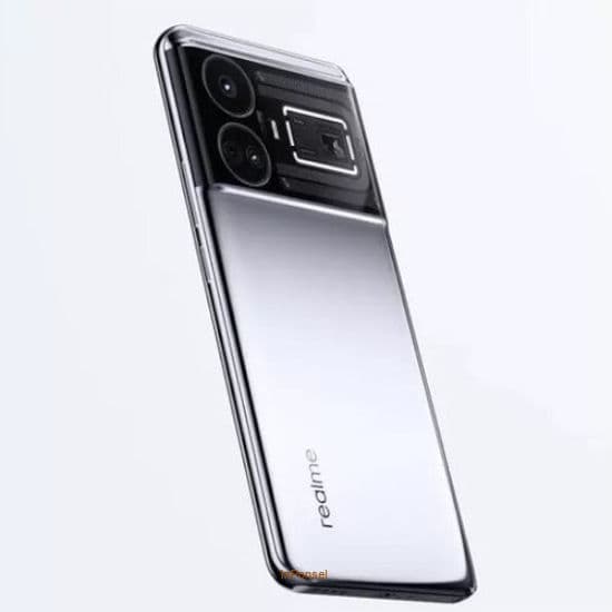 Realme GT5