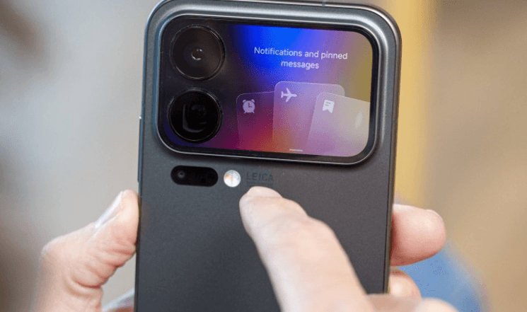 Honor 700 Pro Dirumorkan Punya Layar Belakang 1,72 Inci